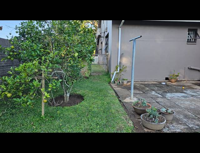4 BEDROOM HOUSE FOR SALE IN FAIRVIEW